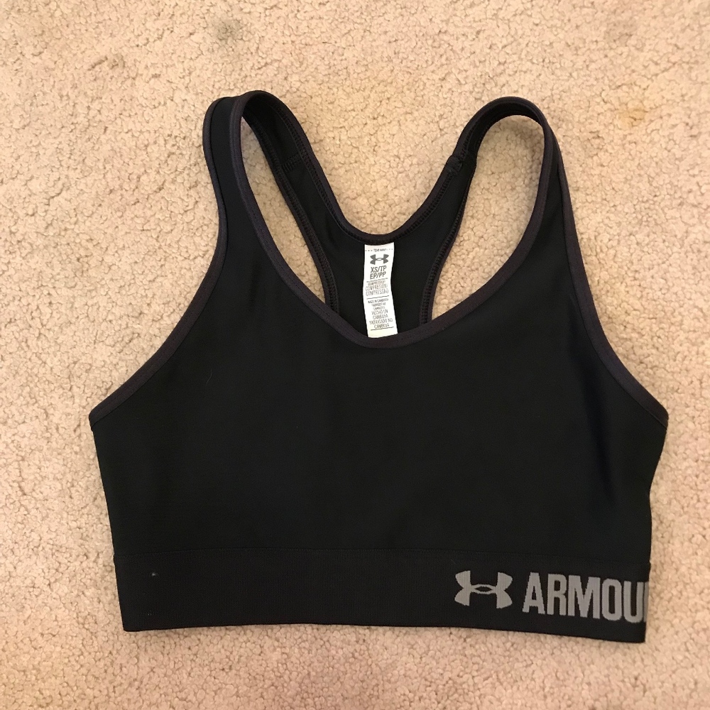 BRAND NEW Under Armour Sports Bra XS